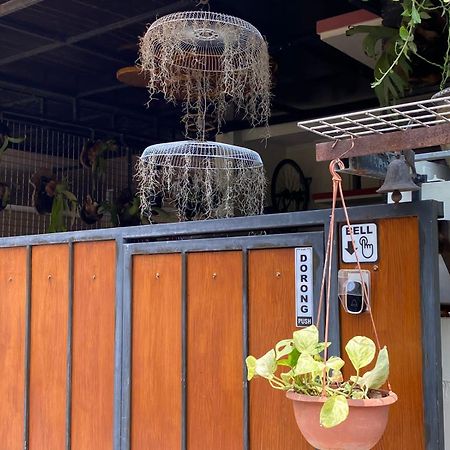 Coliving Jogja Sweet Home Kost Lengkap Di Jogjakarta Exterior foto
