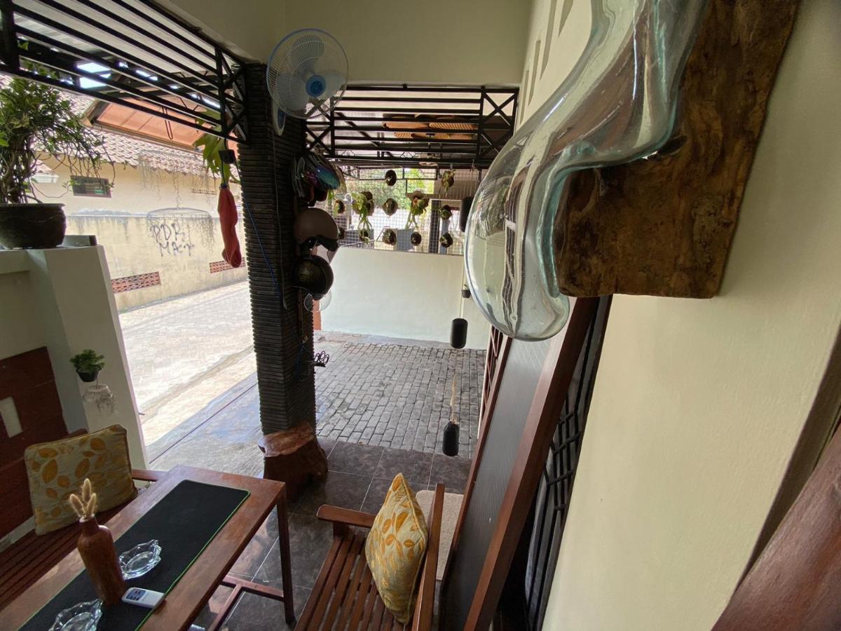 Coliving Jogja Sweet Home Kost Lengkap Di Jogjakarta Exterior foto