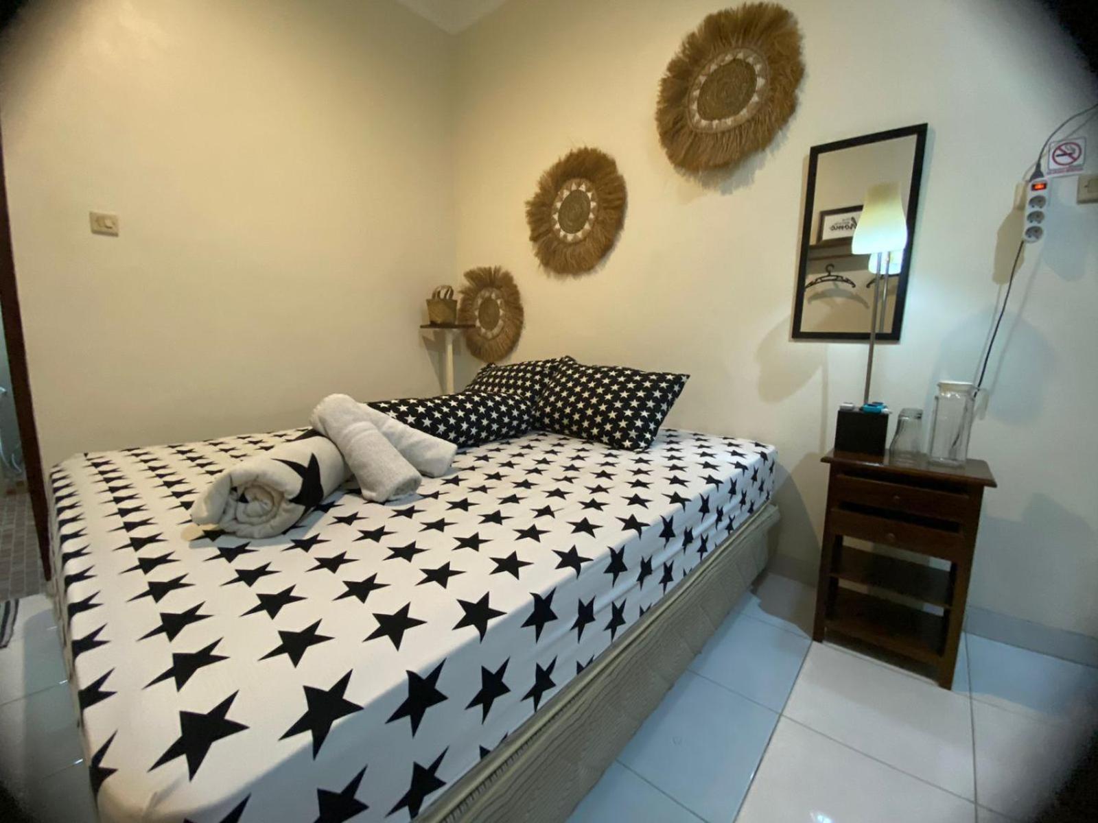 Coliving Jogja Sweet Home Kost Lengkap Di Jogjakarta Quarto foto