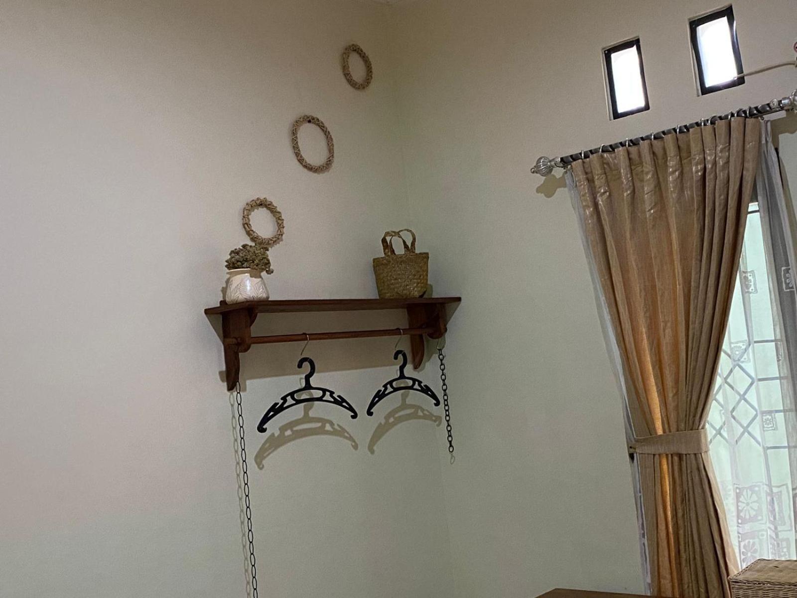 Coliving Jogja Sweet Home Kost Lengkap Di Jogjakarta Quarto foto